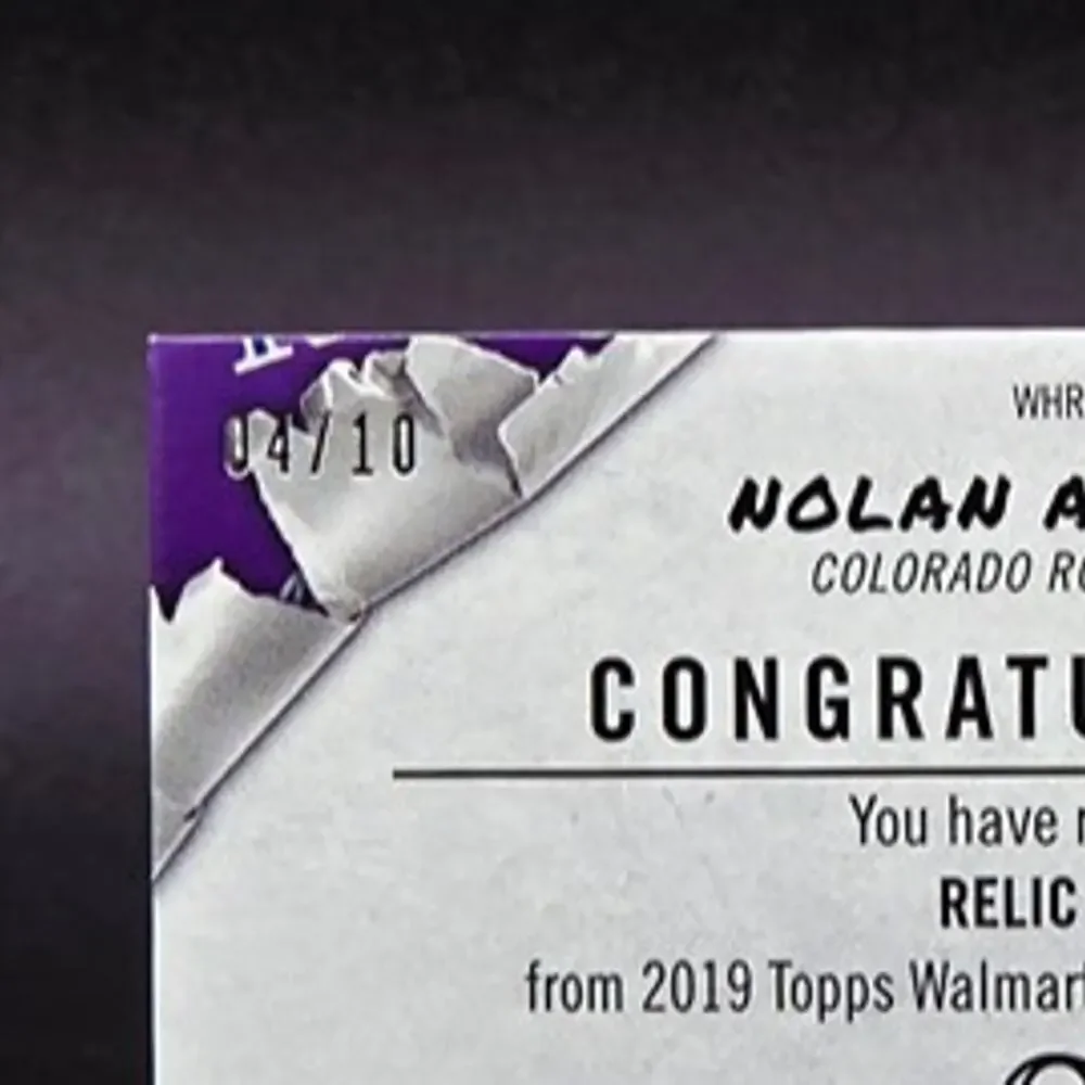 Nolan Arenado Topps Holiday Silver Relic 04/10 SSP Stripe Patch Rockies, Arizona - Picture 3 of 4